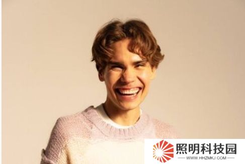 主播Nix銳評刀塔在線人數持續走低是因為V社沒用心