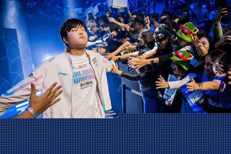 S12全球總決賽TES戰隊比賽中出現的5大BUG問題全解析